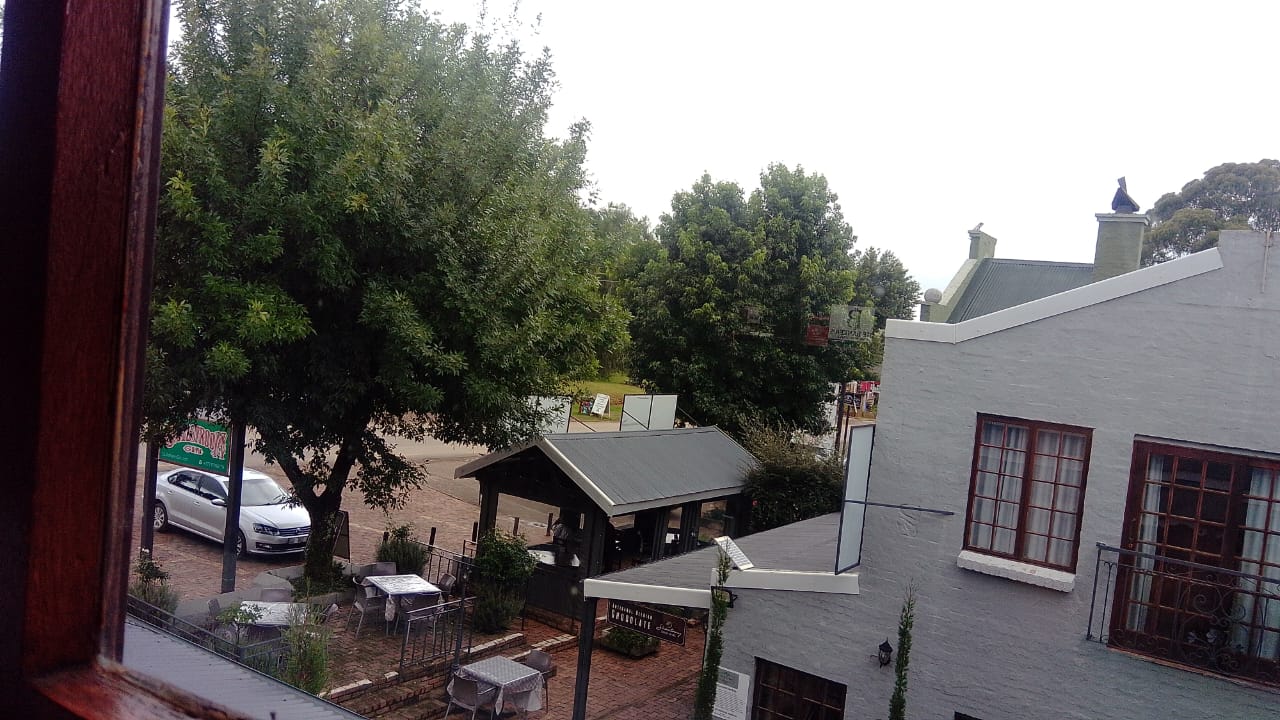 The Lofts @ Maple Square - Boutique Studio Accommodation in Dullstroom